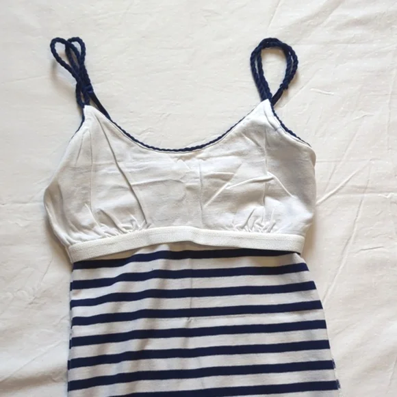 3 for $15 - American Eagle Outfitters Shelf Bra Tank Tops Bundle - Picture 6 of 7